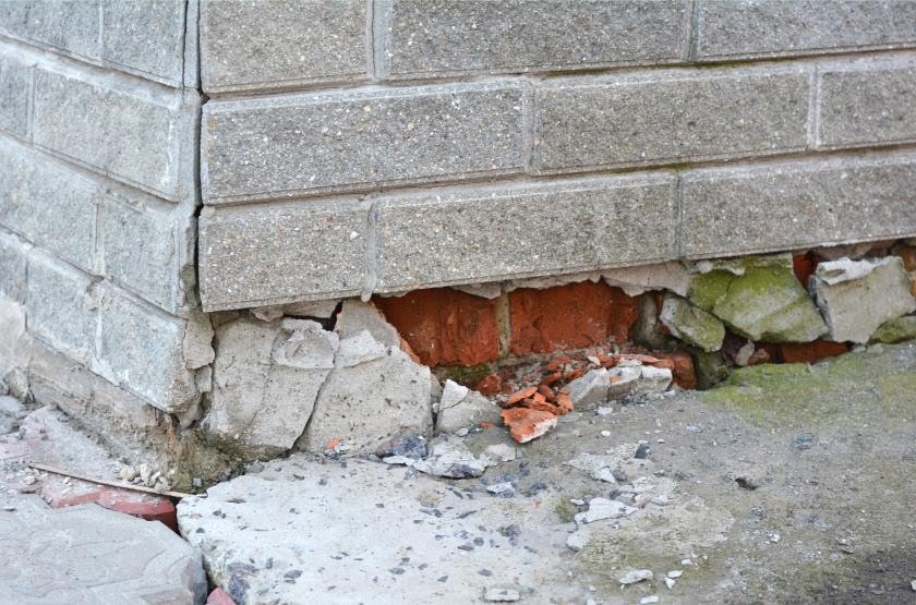 house-foundation-cracks